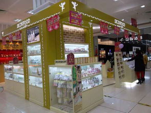 化妆品展柜 提升品牌形象的艺术与工艺